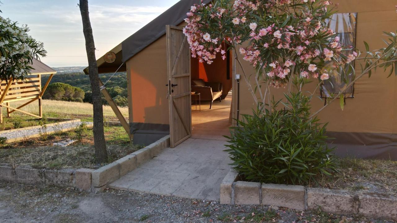 Glamping Debbiare Hotell Riparbella Exteriör bild