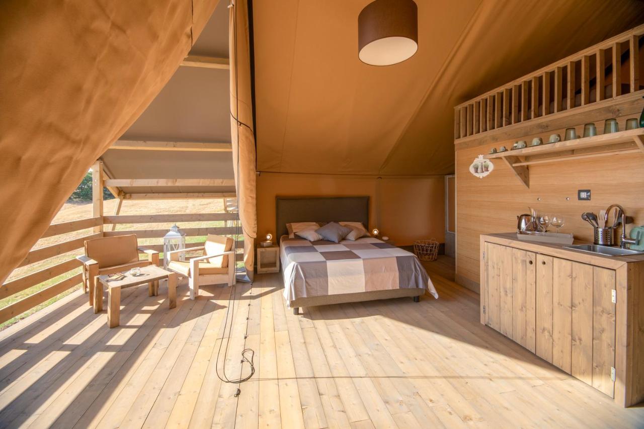 Glamping Debbiare Hotell Riparbella Exteriör bild